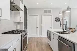 22 NE Airline Street NE, Atlanta, GA 30312 - Photo 7