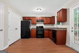 3863 Waldrop Hills Dr, Decatur, GA 30034 - Photo 17
