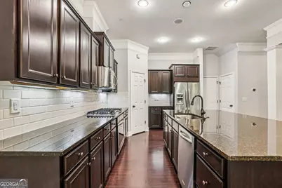 127 Barkley Lane, Sandy Springs, GA 30328 - Photo 11