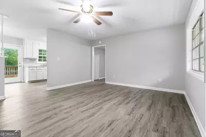 858 Pine Shadow Lane, Winder, GA 30680 - Photo 7