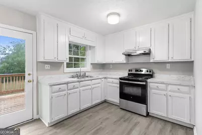 858 Pine Shadow Lane, Winder, GA 30680 - Photo 13