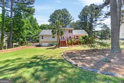 355 N Oakland Circle, McDonough, GA 30253 - Photo 3