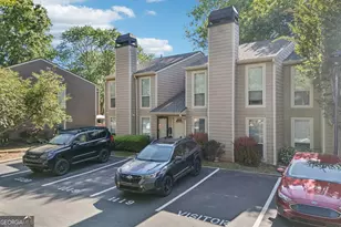 1119 Riverbend Club Dr SE, Atlanta, GA 30339 - Photo 5