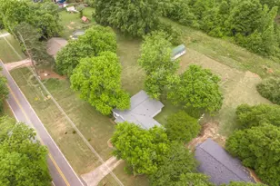 3378 S Walden Rd, Macon, GA 31216 - Photo 1
