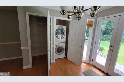 1238 Dunbrooke Lane, Dunwoody, GA 30338 - Photo 9