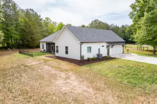 1411 Jack Malcom Rd, Madison, GA 30650 - Photo 13