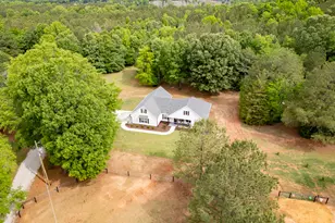 1411 Jack Malcom Rd, Madison, GA 30650 - Photo 9