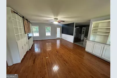 384 Sam Brown Boulevard, Commerce, GA 30529 - Photo 3