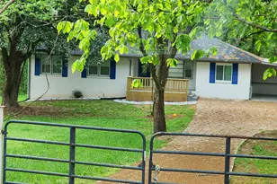 718 Springlake Rd, Lawrenceville, GA 30045 - Photo 1