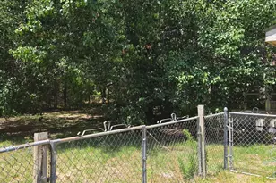 1037 N Church St, Odum, GA 31555 - Photo 17