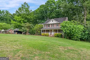 165 Hayes Cir, Rex, GA 30273 - Photo 3