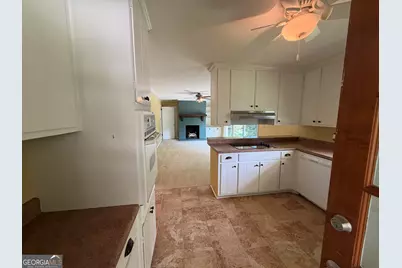 2950 Thornwood Drive, Macon, GA 31204 - Photo 7