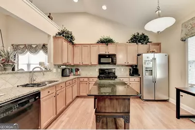 1724 Willoughby Drive, Buford, GA 30519 - Photo 15