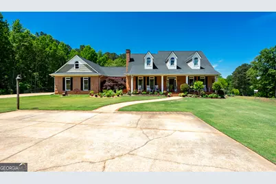 529 Floyd Road, Pine Mountain, GA 31822 - Photo 1