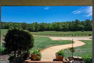 529 Floyd Rd, Pine Mountain, GA 31822 - Photo 11