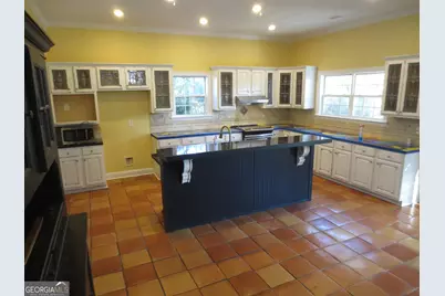 184 Giles Road, Warner Robins, GA 31093 - Photo 3