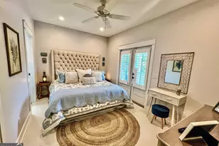 1040 Demere Rd, Saint Simons, GA 31522 - Photo 21