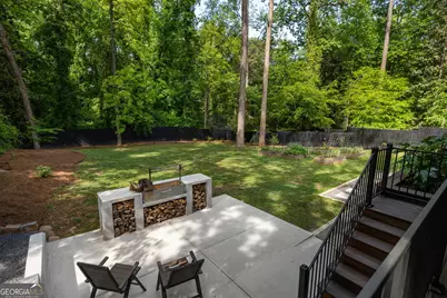 2030 Clairmont Terrace NE, Atlanta, GA 30345 - Photo 9