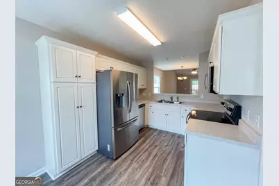 546 Deerchase Court, Statesboro, GA 30458 - Photo 3