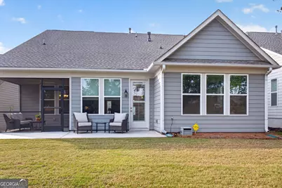 380 Falcon Way, Hoschton, GA 30548 - Photo 9
