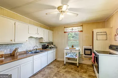 84 Hood Street, Commerce, GA 30529 - Photo 35
