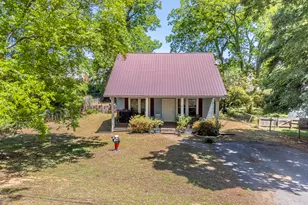 84 Hood St, Commerce, GA 30529 - Photo 7