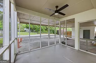 1302 E 53rd St, Savannah, GA 31404 - Photo 37