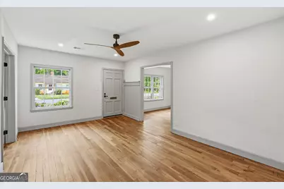 1302 E 53rd Street, Savannah, GA 31404 - Photo 11