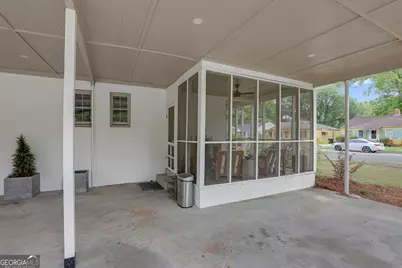 1302 E 53rd Street, Savannah, GA 31404 - Photo 21