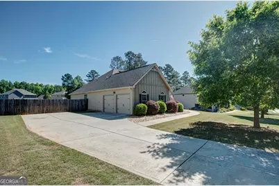 285 Savannah Drive, Senoia, GA 30276 - Photo 3