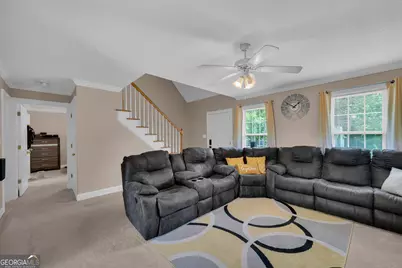 89 Chanticleer Road, Commerce, GA 30529 - Photo 9
