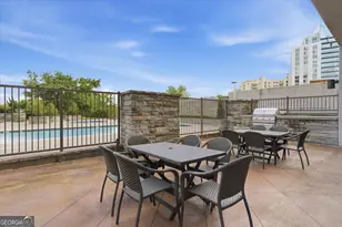 2255 Peachtree Road NE, Atlanta, GA 30309 - Photo 27