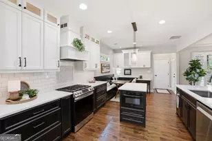 3851 Portland Trail Dr, Suwanee, GA 30024 - Photo 23