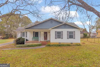 32 Hart Terrace, Hartwell, GA 30643 - Photo 1