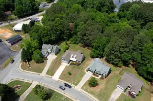 103 Cold Water Ln, Griffin, GA 30224 - Photo 31