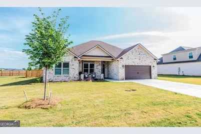 202 Farmland Circle, Perry, GA 31069 - Photo 5