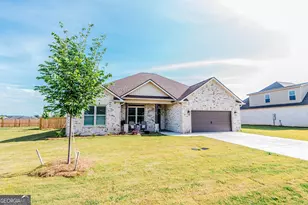 202 Farmland Circle, Perry, GA 31069 - Photo 5