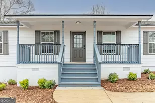 37 Coweta St, Senoia, GA 30276 - Photo 5