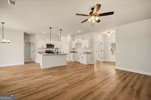 220 Manchester Dr, Statesboro, GA 30461 - Photo 11
