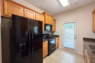 471 Tufton Trail SE, Atlanta, GA 30354 - Photo 9