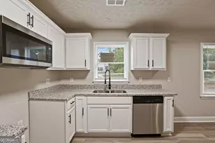 1620 Eastland Rd SE, Atlanta, GA 30316 - Photo 9