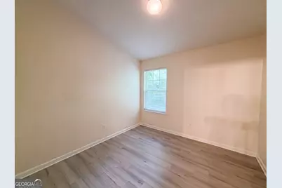 5080 Windsor Forrest Lane, College Park, GA 30349 - Photo 9