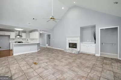 255 Fairway Court, Newnan, GA 30265 - Photo 9