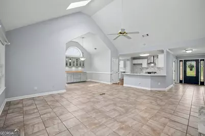 255 Fairway Court, Newnan, GA 30265 - Photo 5