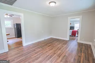 892 Athens St, Jefferson, GA 30549 - Photo 5