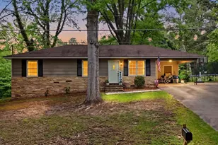 157 Creek Dr, Tallapoosa, GA 30176 - Photo 1