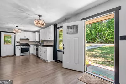 257 Oakhill Drive, Jackson, GA 30233 - Photo 7