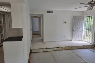 3183 Nectarine Cir, Decatur, GA 30034 - Photo 7