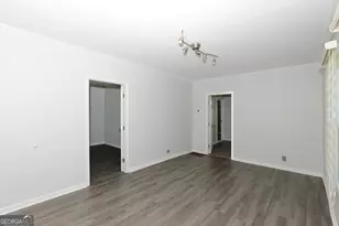 1186 E Tugalo St, Toccoa, GA 30577 - Photo 21