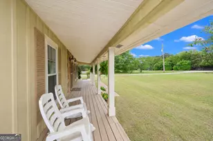 615 Fischer Rd, Sharpsburg, GA 30277 - Photo 9